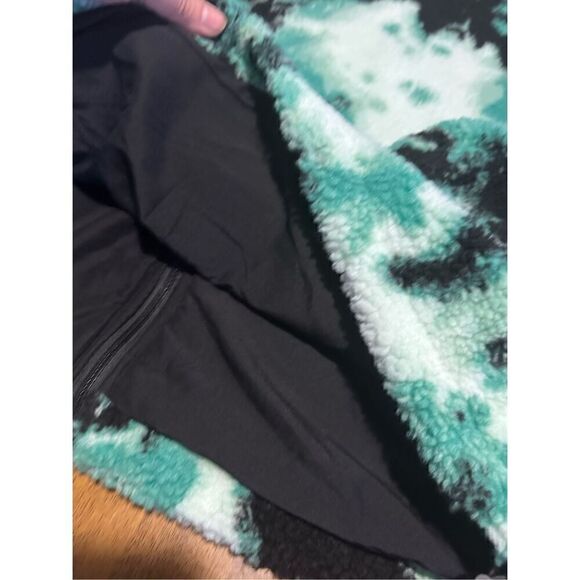 No Fear x H&M Women Jacket Green Tie Dye Sherpa Full Zip Logo Oversized Sz M - Picture 7 of 9